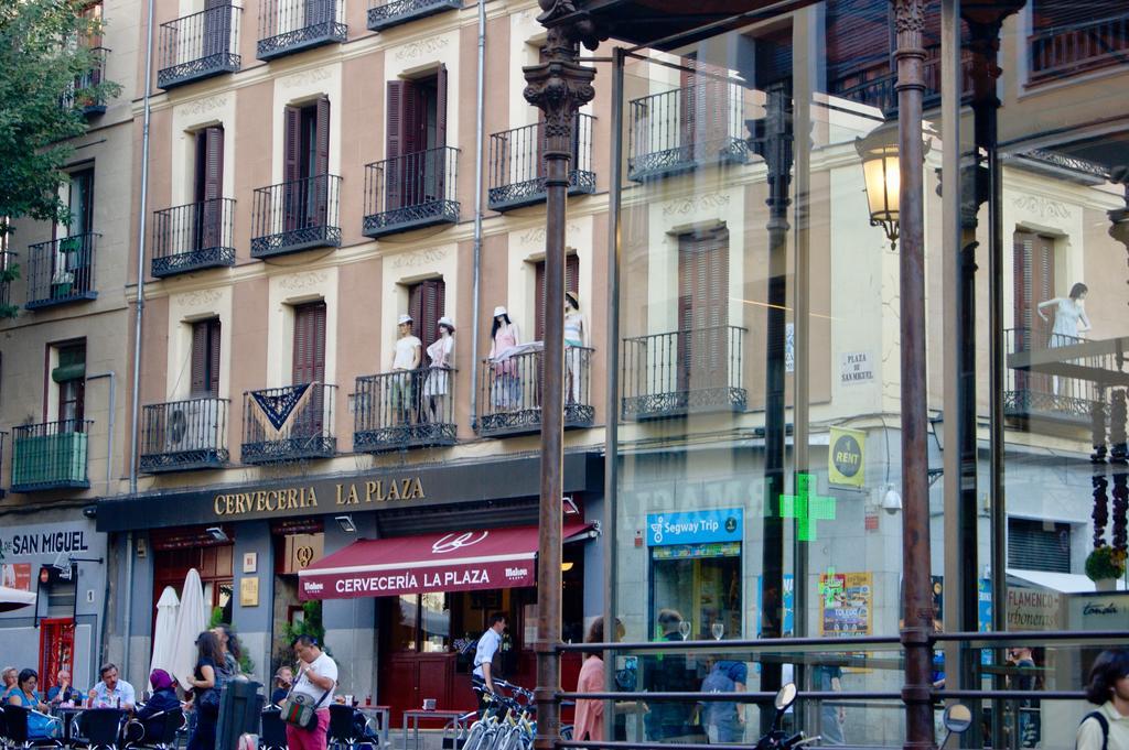 Oh Madrid Mayor Square Exterior foto